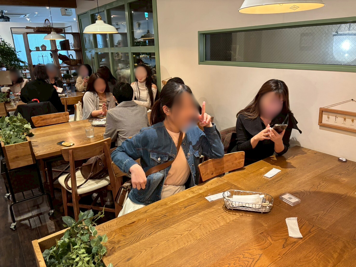 テーブル